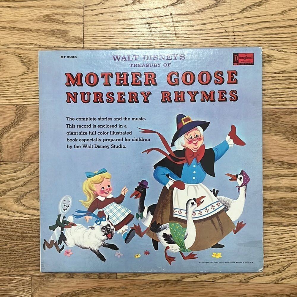 WALT DISNEY’ S‎ TREASURY OF MOTHER GOOSE NURSERY RHYMES. RECORD